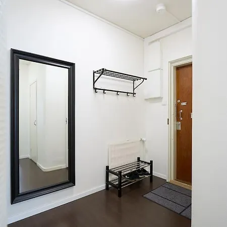 Tilava Yksioe Port Arthurissa, Iso Keittioe